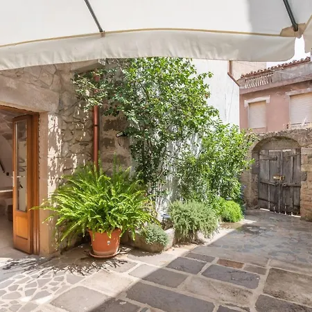 The Private Courtyard In Sardinia Semesterbostad *